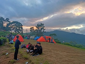 Bukit santiong camp